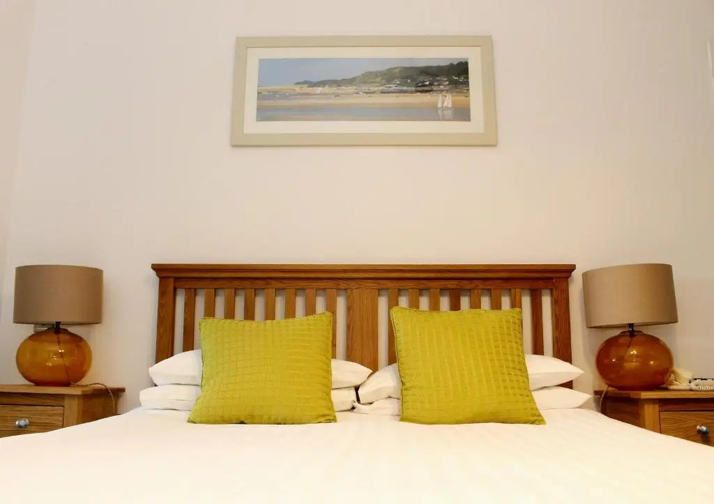 Economy room