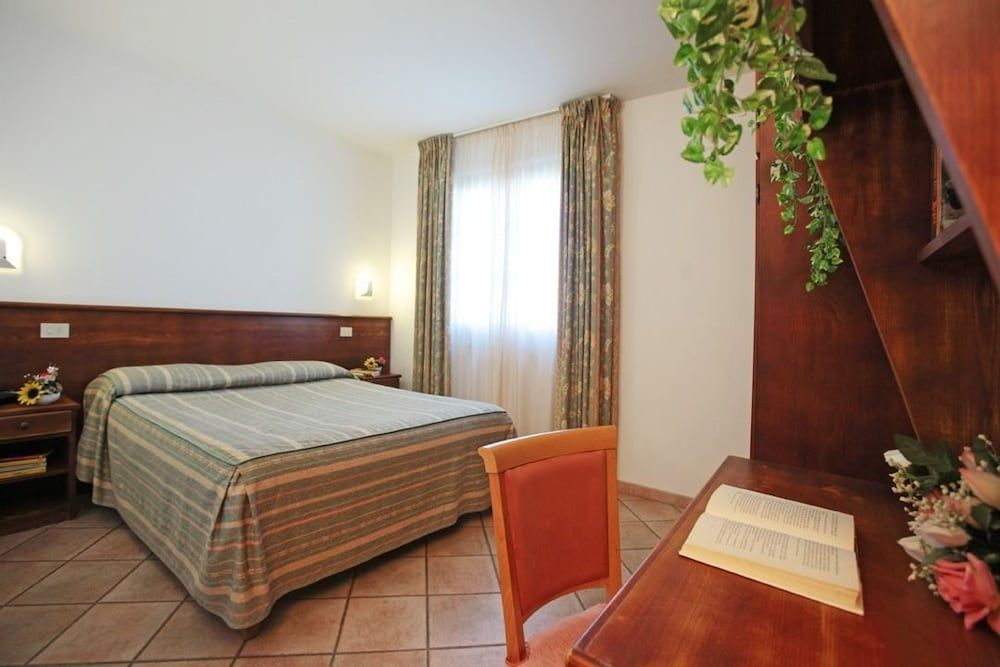 Hotel photo 36