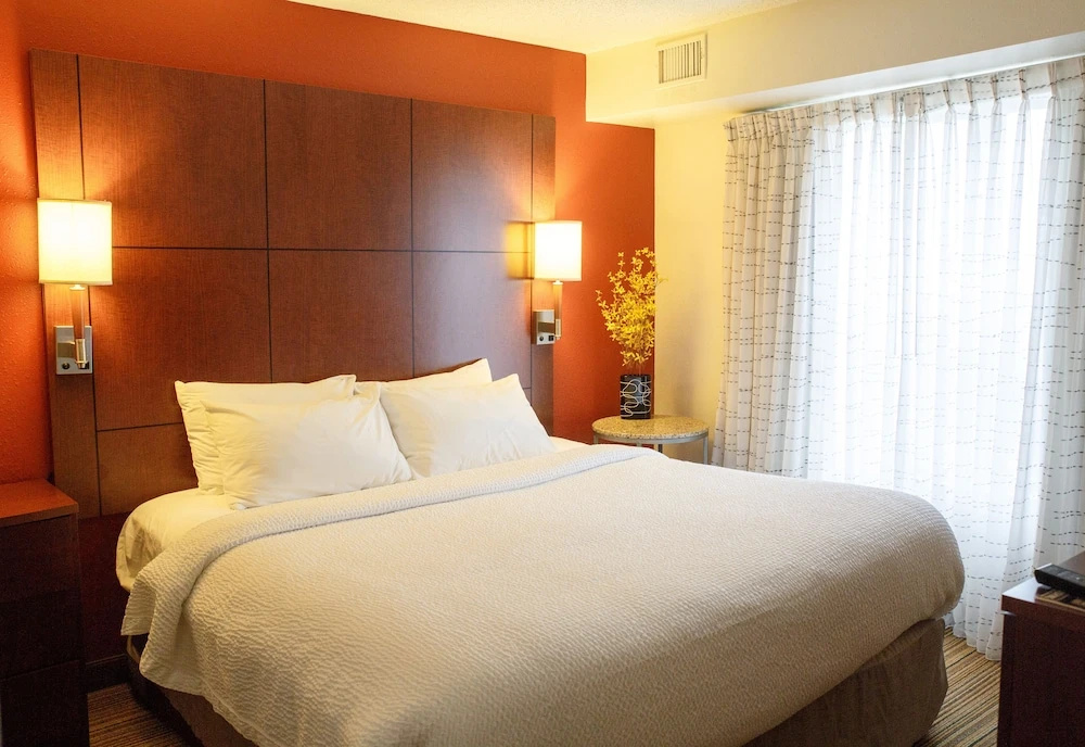 MainStay Suites Appleton Airport - Fox River Mall Area - Chambres