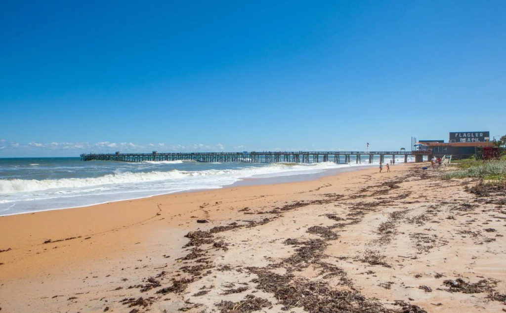 Beach & Waterfront