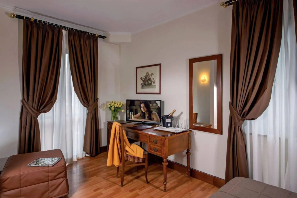 Hotel photo 5