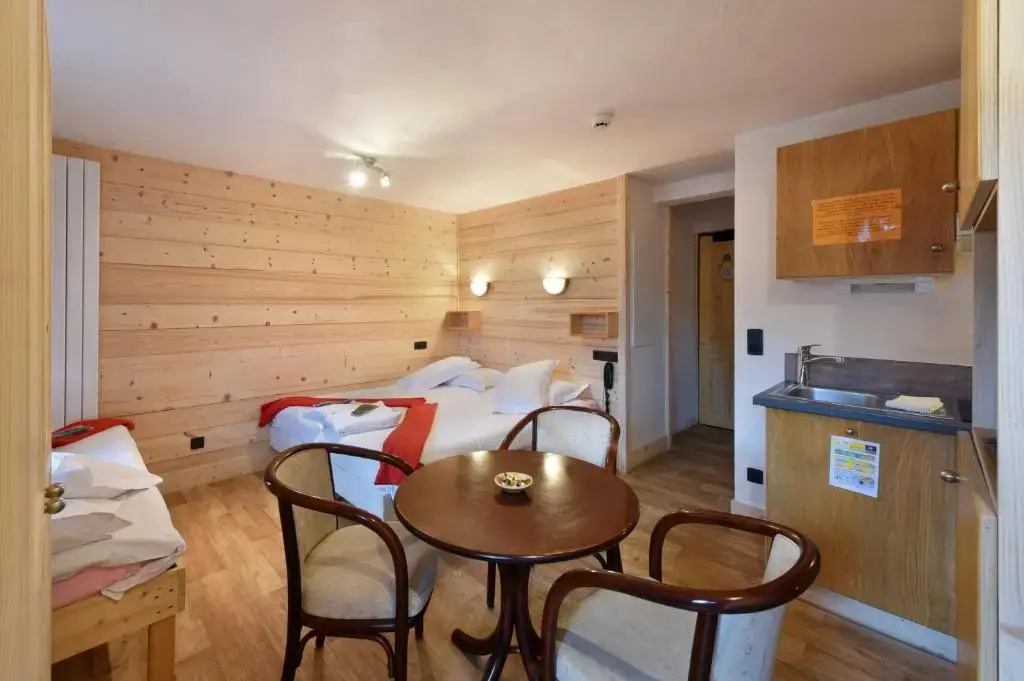 Loc Hotel Alpen Sports - Chambres