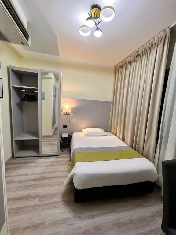 Economy Double room (full double bed)