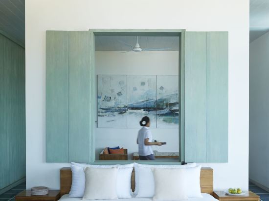 Jetwing Blue