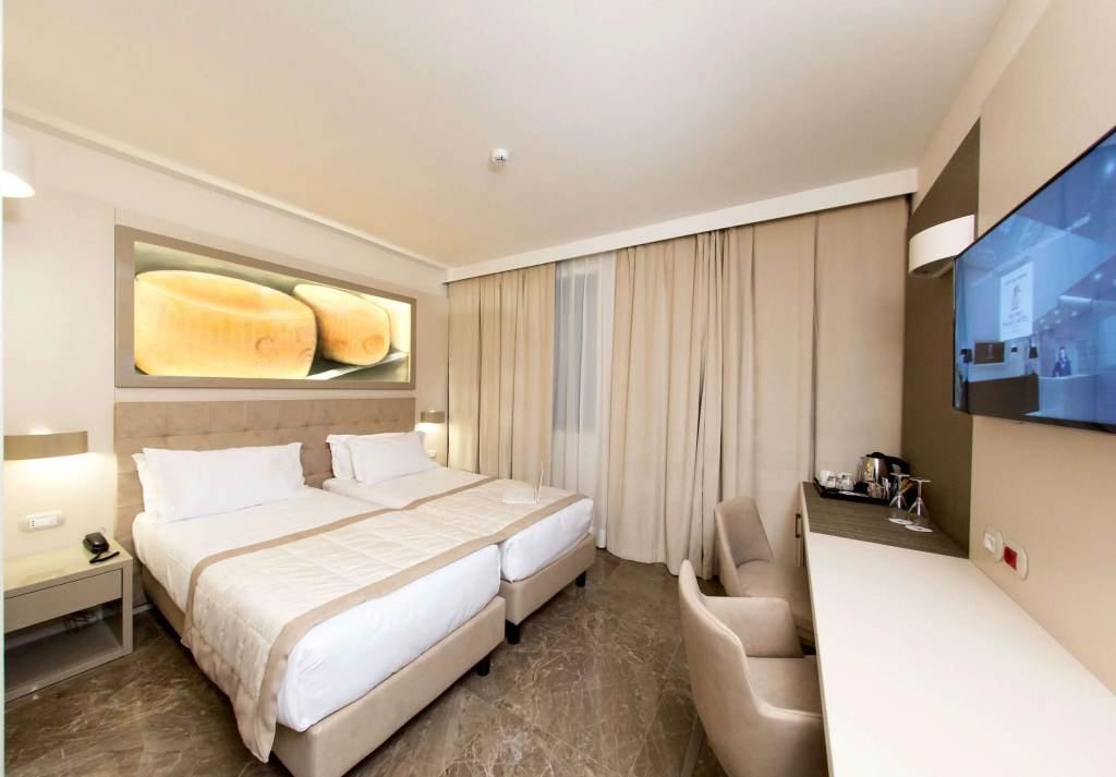 經典雙人房，配有兩張單人床