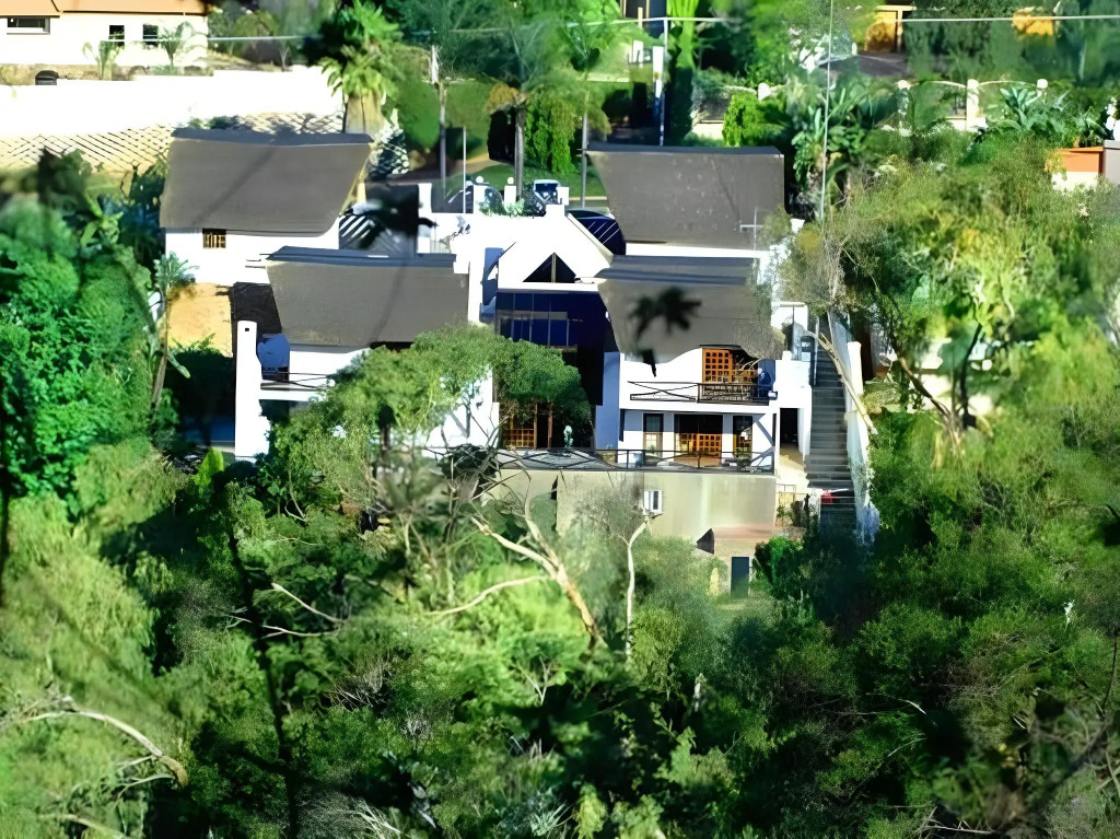 Coral Tree Inn - фото 24