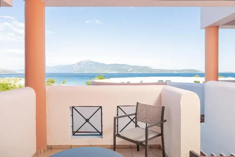 1 Bedroom Standard Triple room