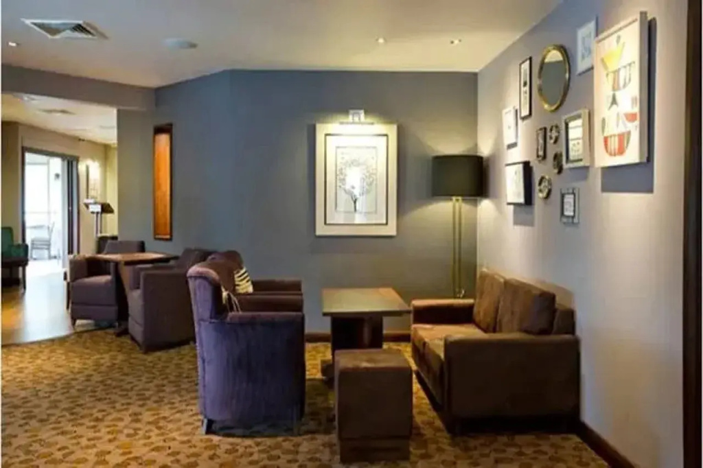 Premier Inn Reading Central - Général