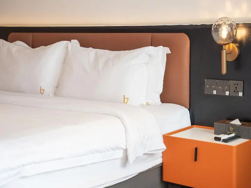 1 Bedroom Double Suite (full double bed)