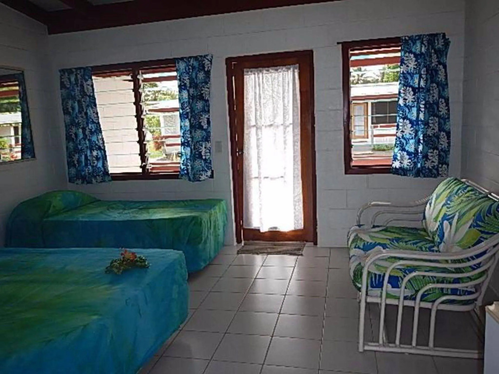 Image 4