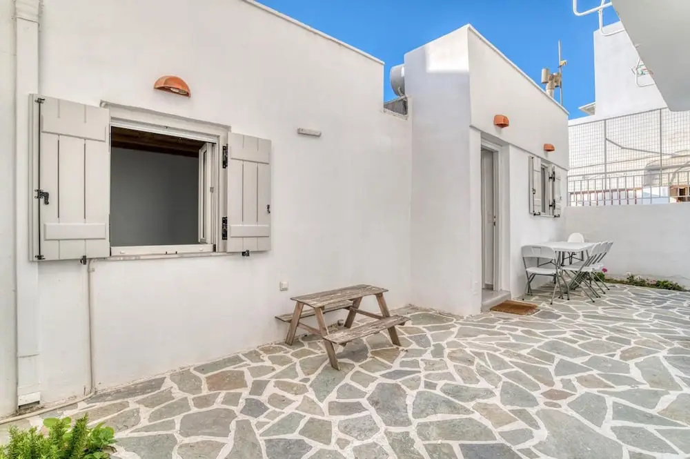 Family House Close to the sea