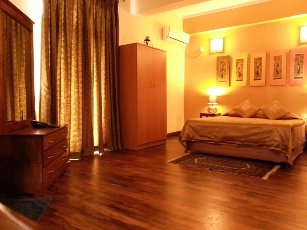 Deluxe Quadruple room