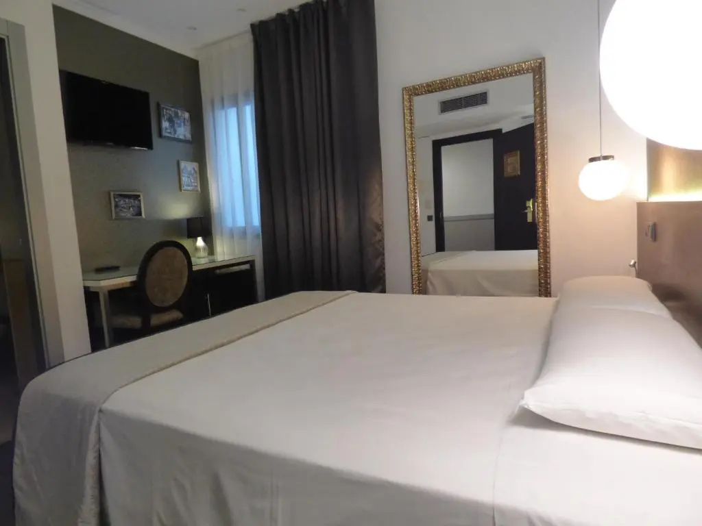 Hotel Moderno Barcelona - Chambres