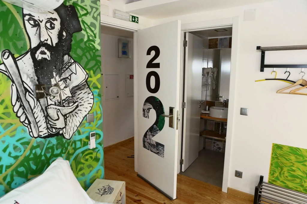 Hotel photo 12