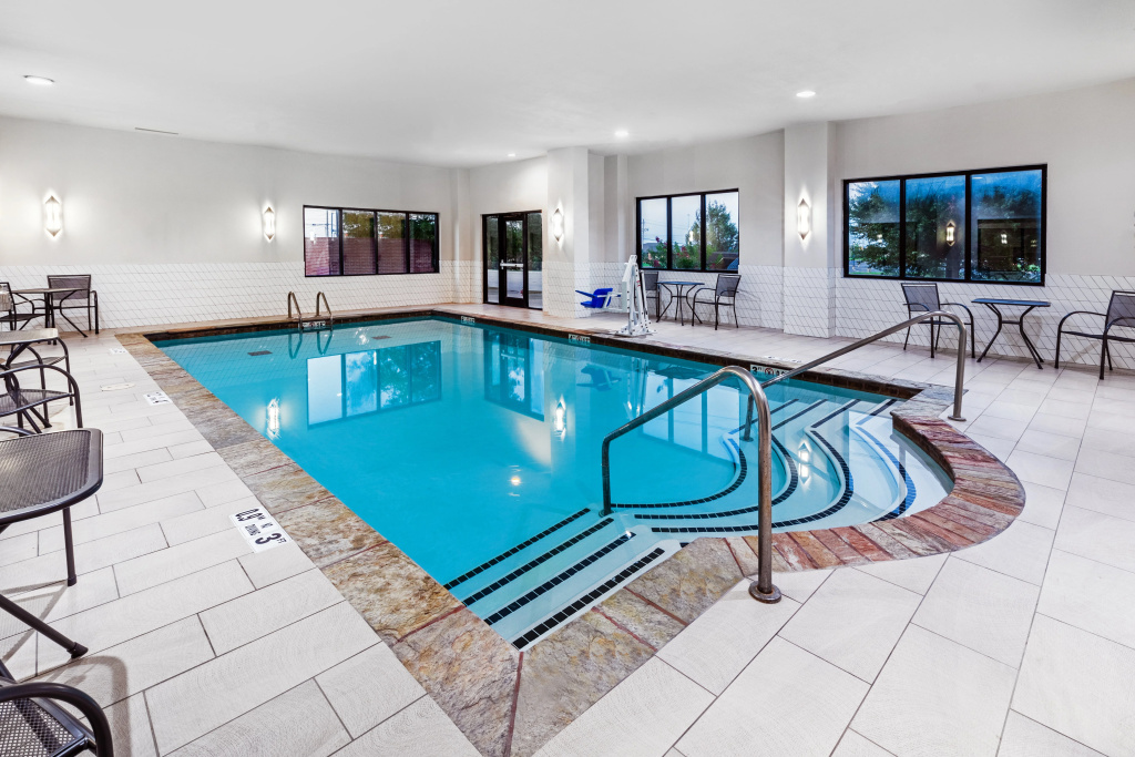 Holiday Inn Hotel & Suites Tulsa South by IHG - Général