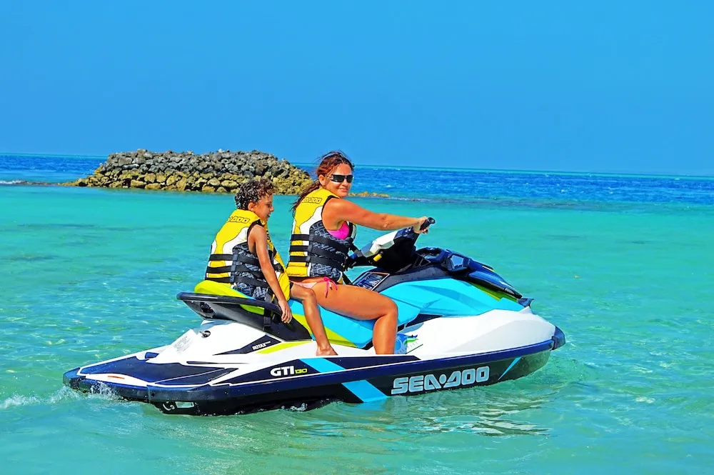 Casadana Thulusdhoo - Général
