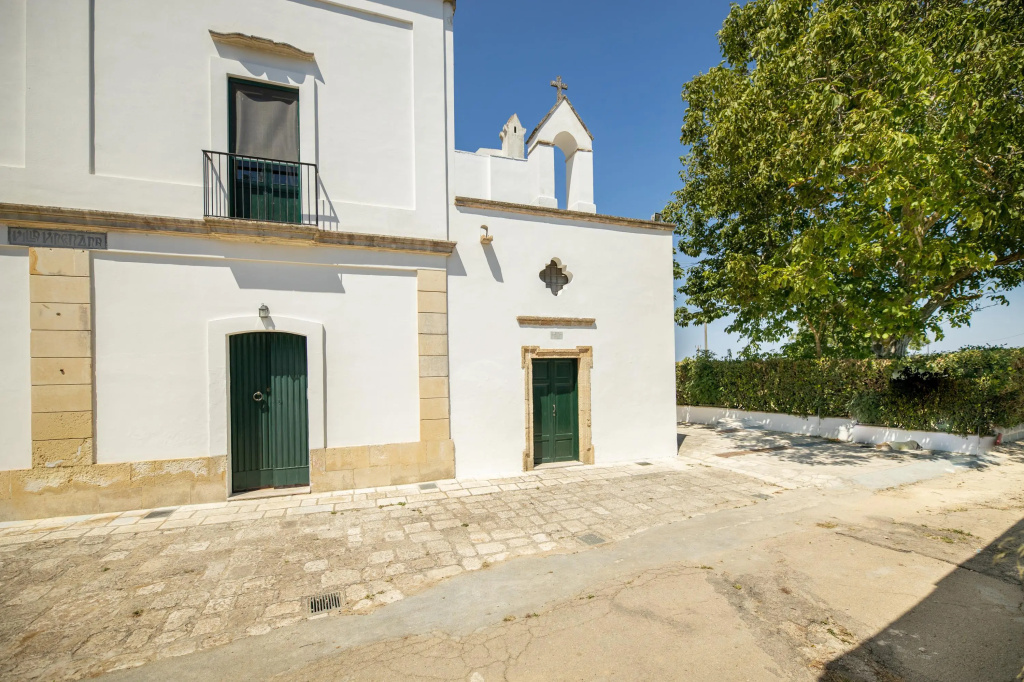 Villa Lotus