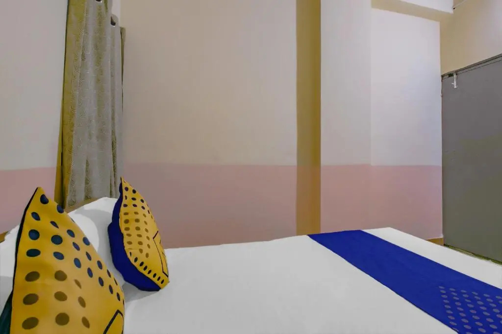 Sangamam Rest Inn by OYO Rooms