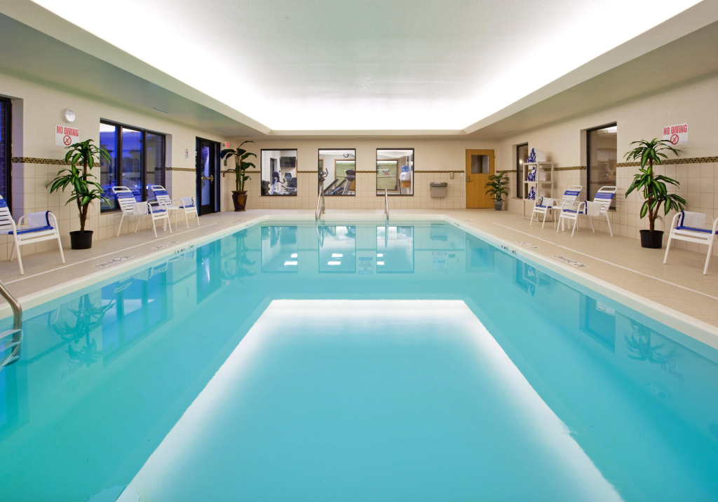 Holiday Inn Express Hotel & Suites Detroit - Utica by IHG - фото 17