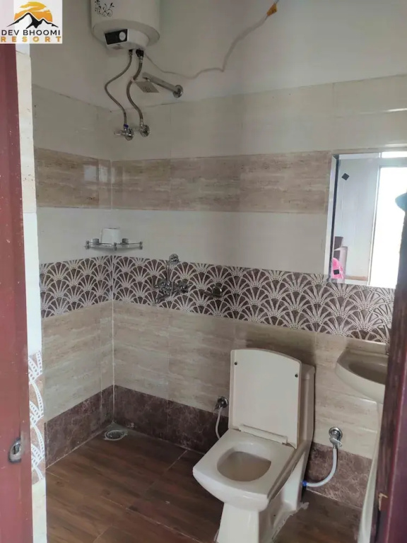 Deluxe Double room with balcony and with view (full double bed)