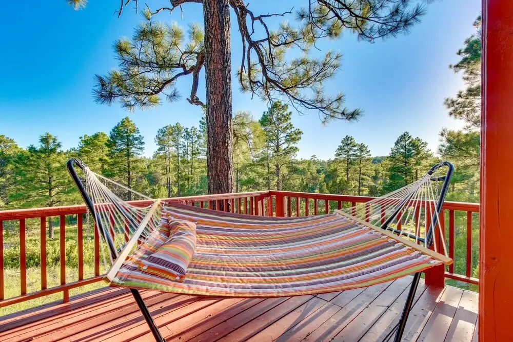 Dreamy Deck: Show Low Cabin on Over 2 Acres!