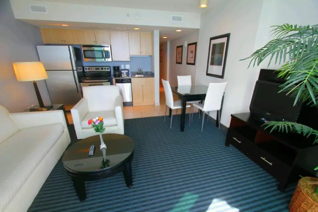 1 Bedroom Double Suite oceanfront (full double bed)