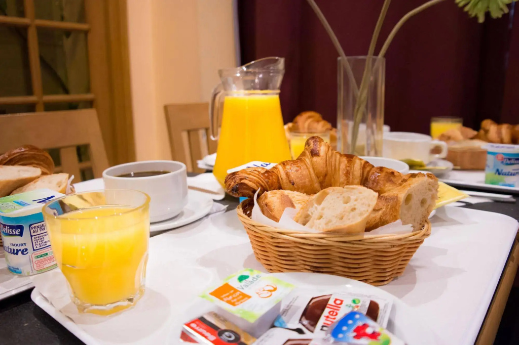 Hotel photo 12