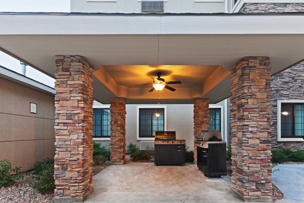 Staybridge Suites Wichita by IHG - Général