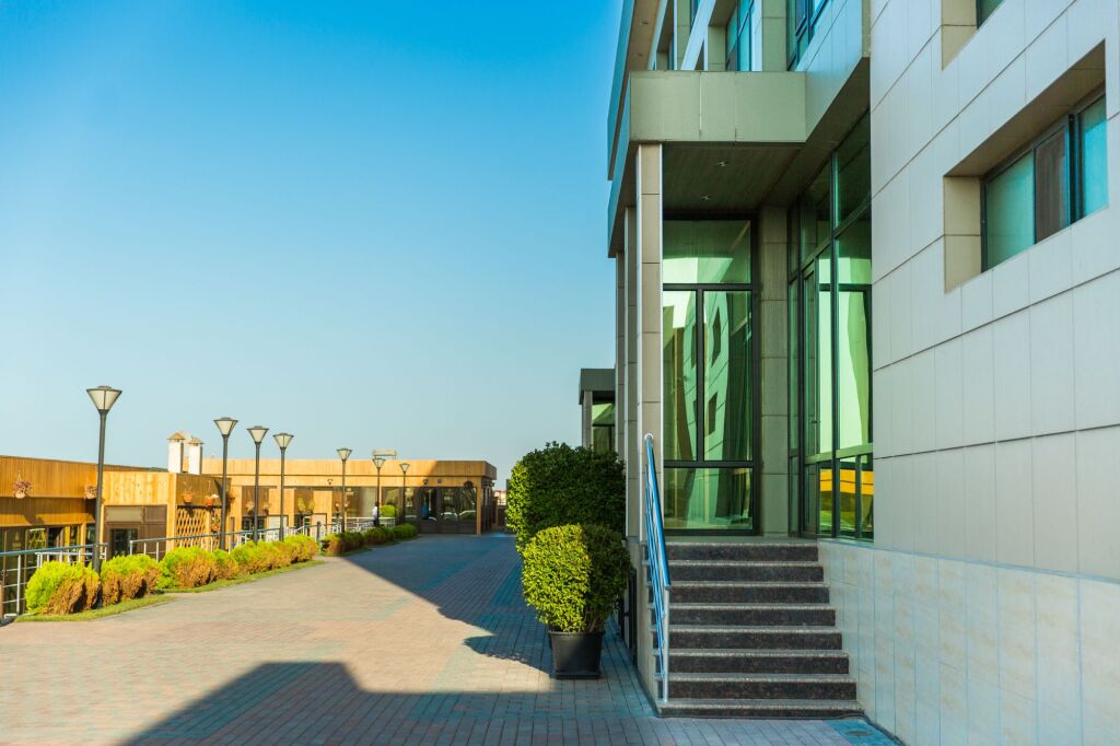 Regnum Hotel Baku image