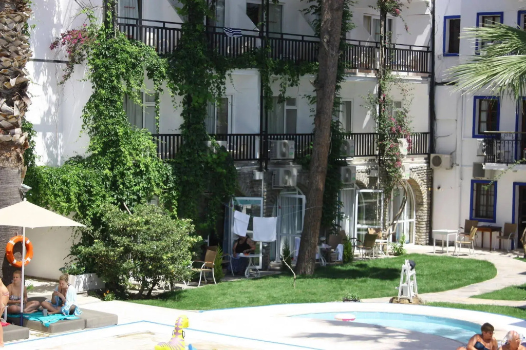 Sami Beach Hotel. - Général