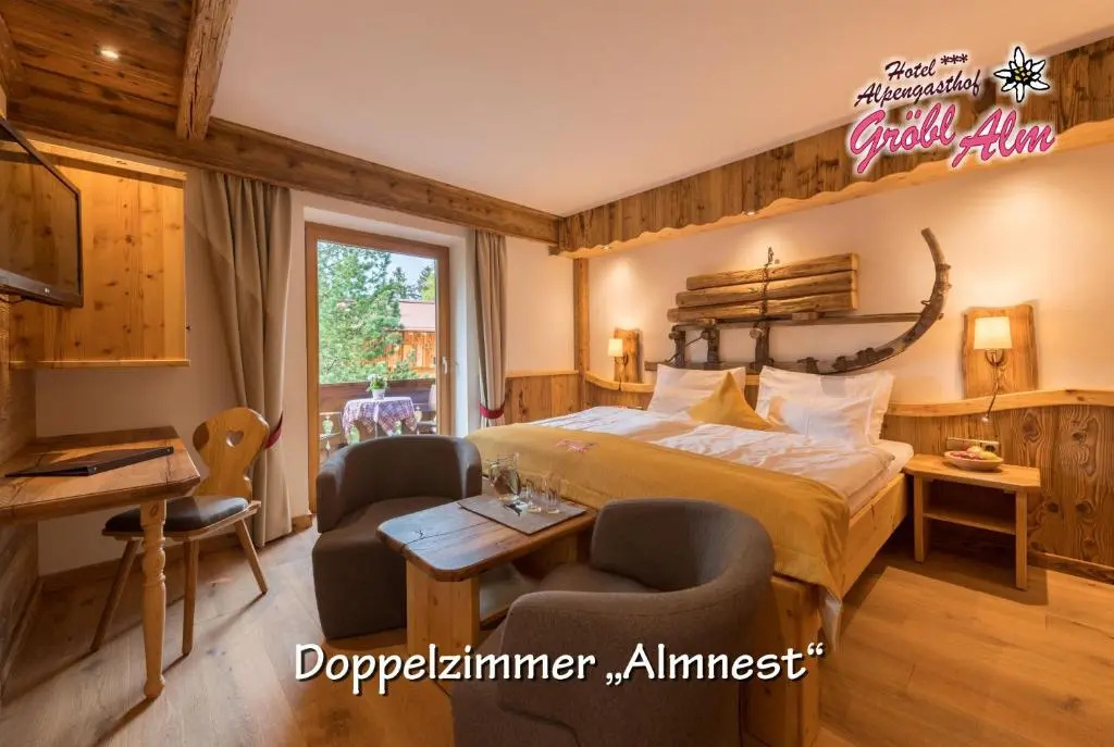 Standard Double room with balcony (full double bed)