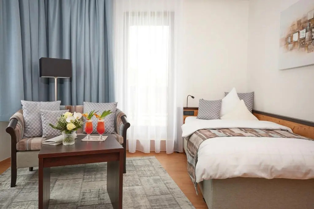 Hotel Wittelsbacher Hof - Chambres