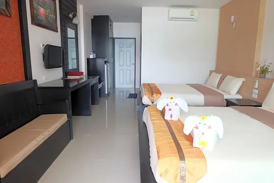 Superior Double room (full double bed)