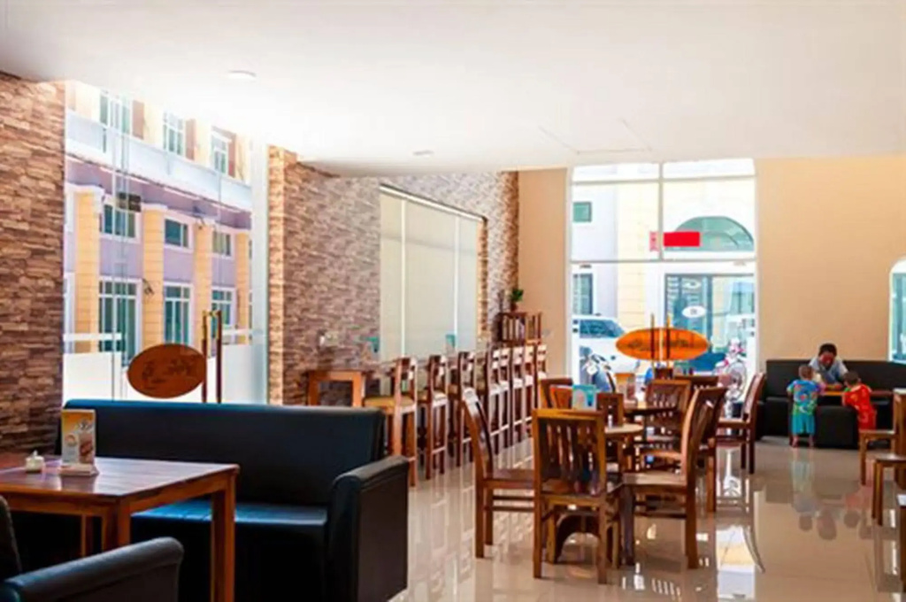 Hotel photo 12