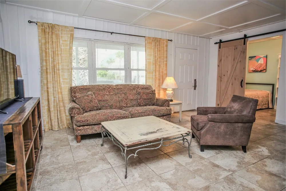 Beach House - Sea Esta by Panhandle Getaways