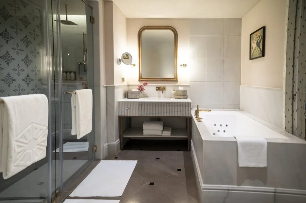 Hotel photo 32