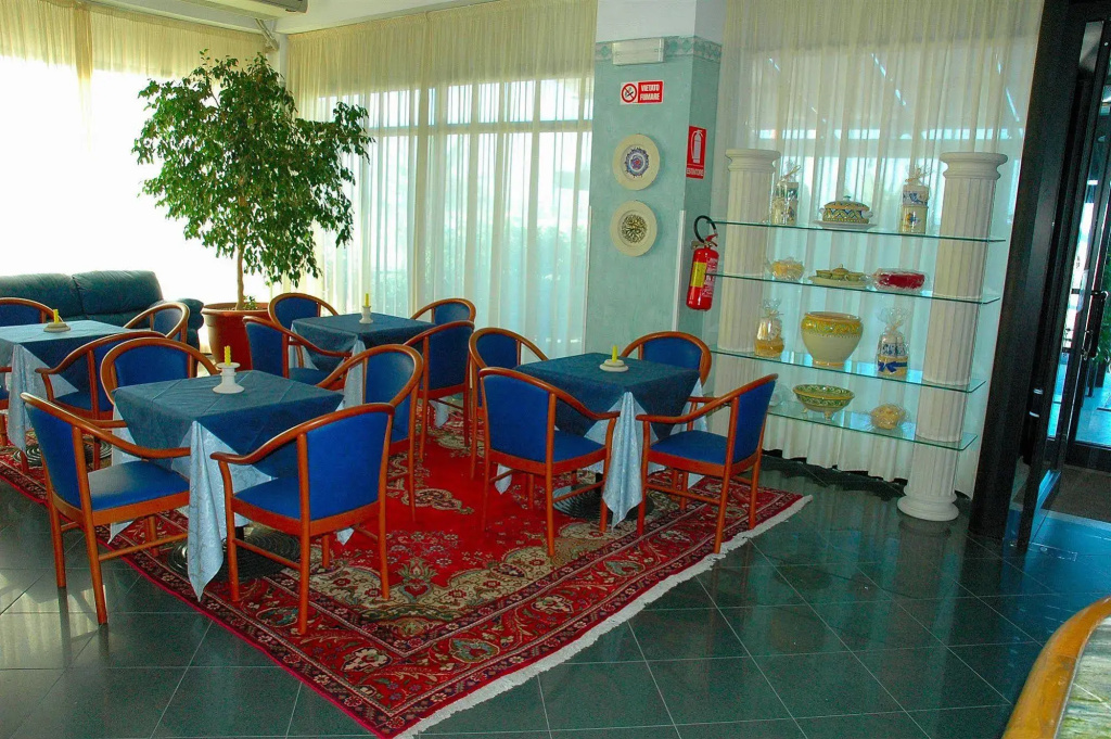 Hotel photo 10