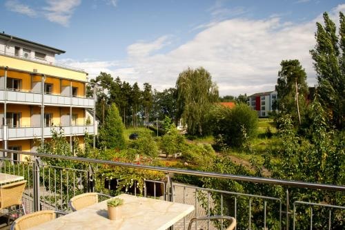 Balcony & Terrace