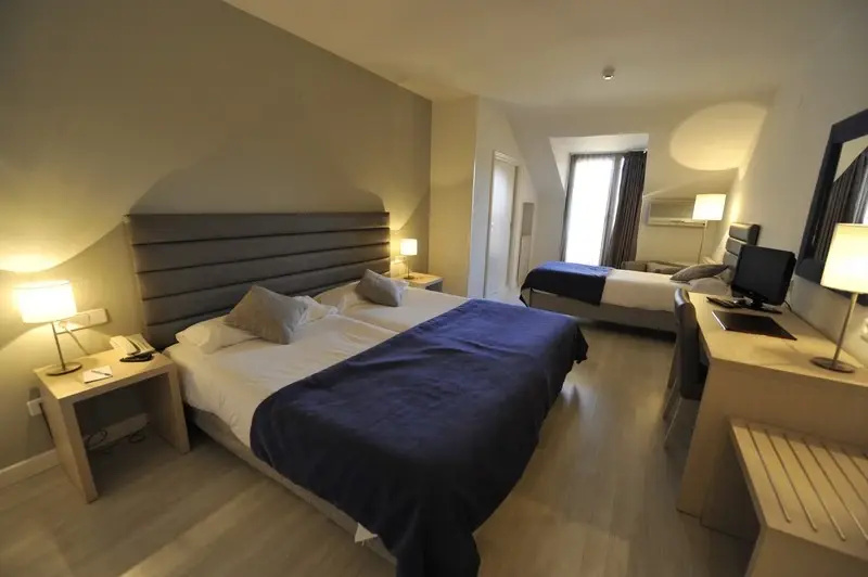 Hotel Puerta de Segovia - Chambres