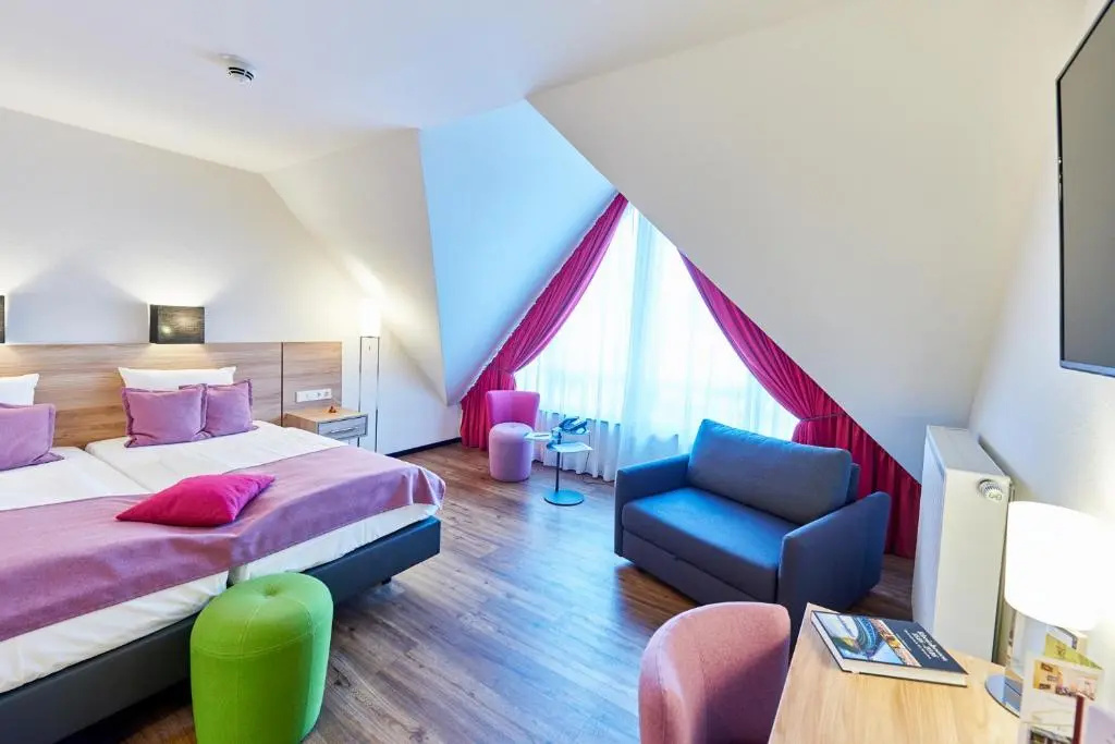Standard Double room (full double bed)