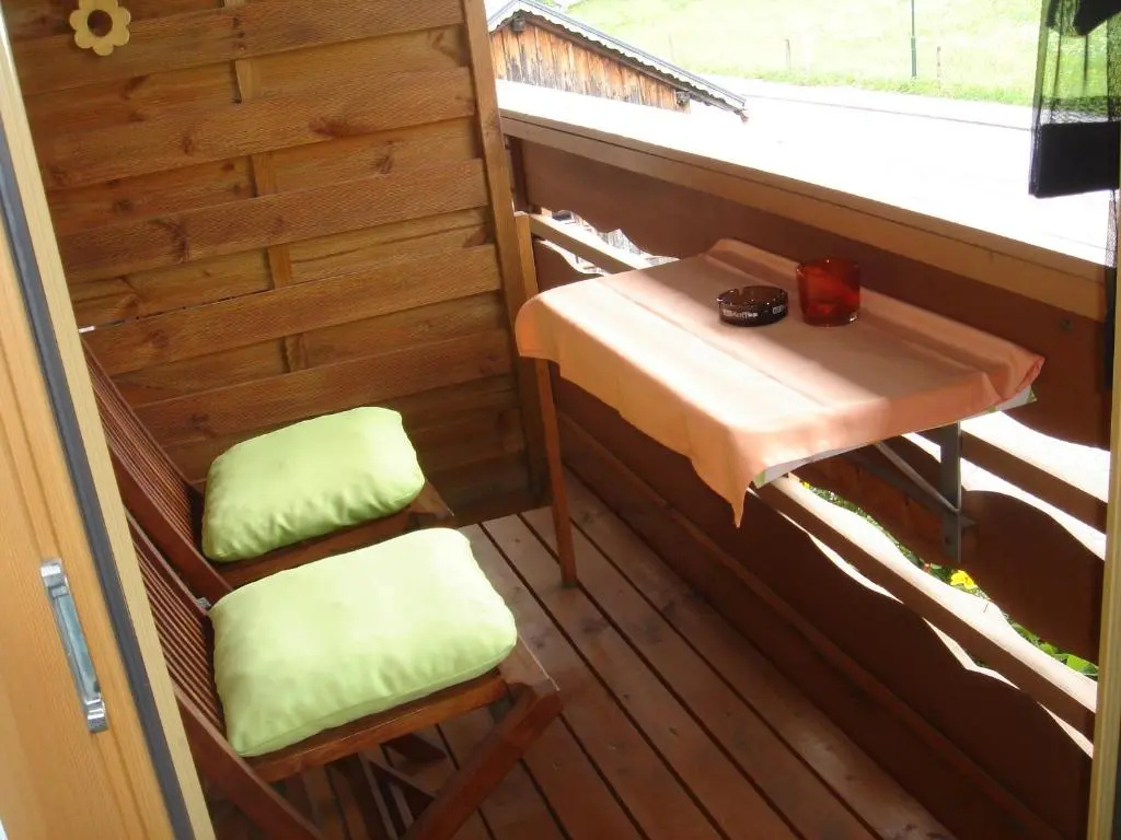 Deluxe Double room with balcony (full double bed)
