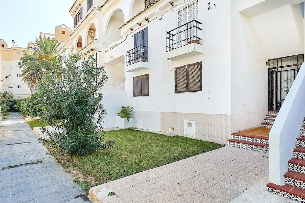 Espanhouse Calas Blancas