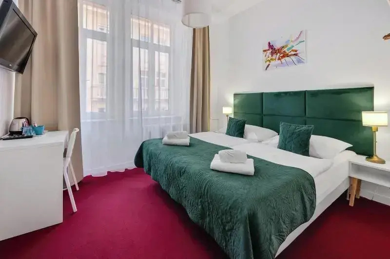 Economy Double room (twin beds)