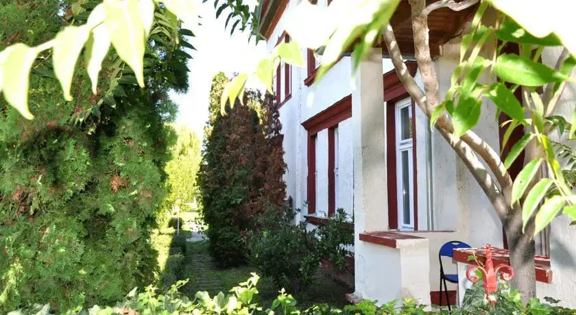 Miksz Hostel - фото 9