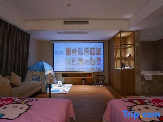 Standard Family room