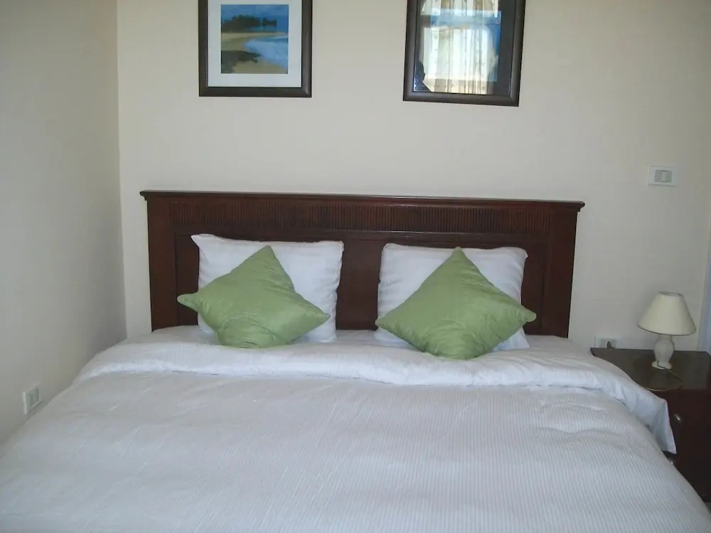 1 Bedroom Apartment with balcony