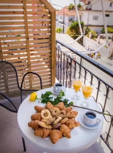 Balcony & Terrace