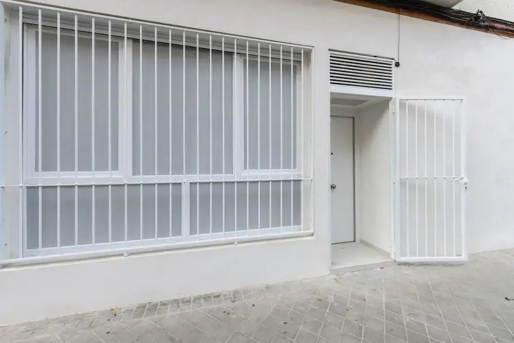 M Scr7b2 Amplio Piso Exterior de un Dormitorio e