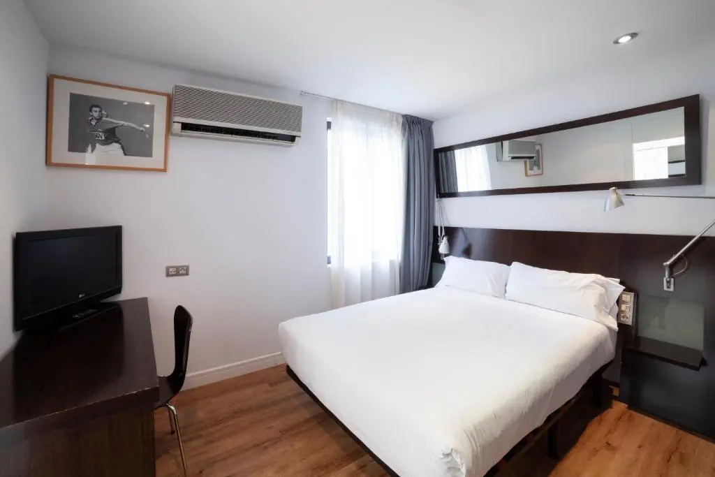 Petit Palace Arana - Chambres