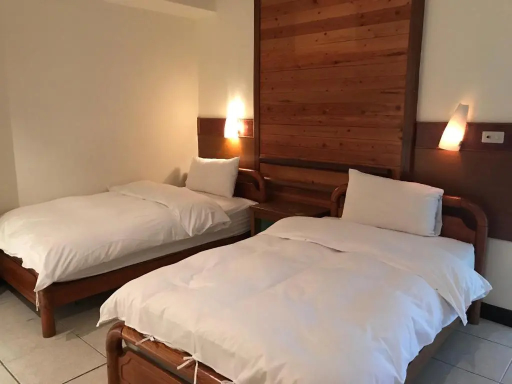 Ising Hotel - Chambres